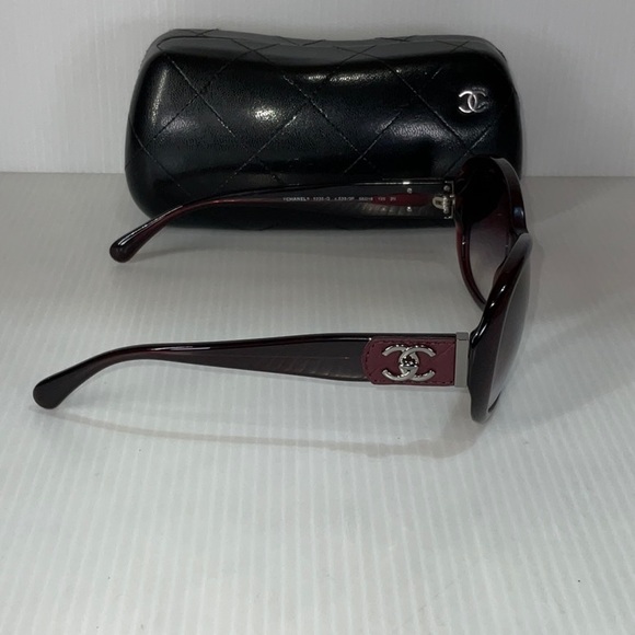 Woman Chanel new sunglasses 5235_Q oval burgundy frame - Picture 2 of 6